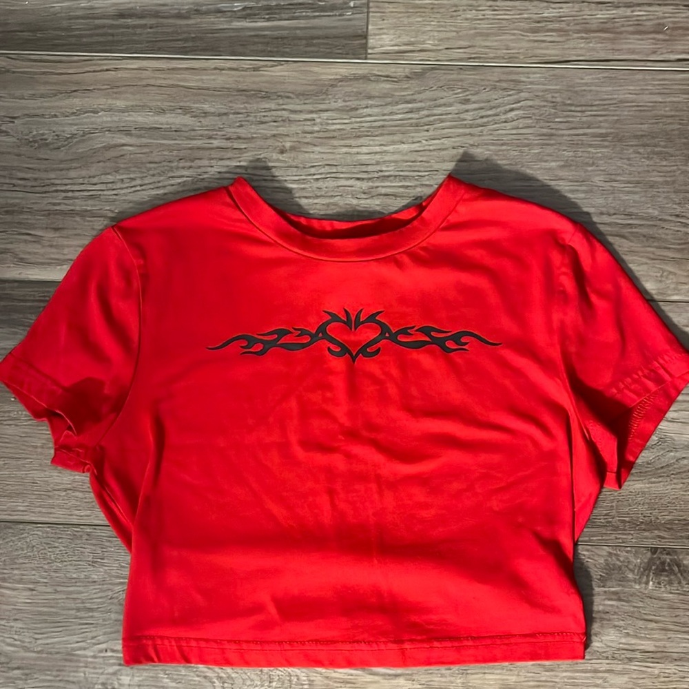 Cropped Tee